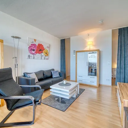 - Haus Q, App 0q0406